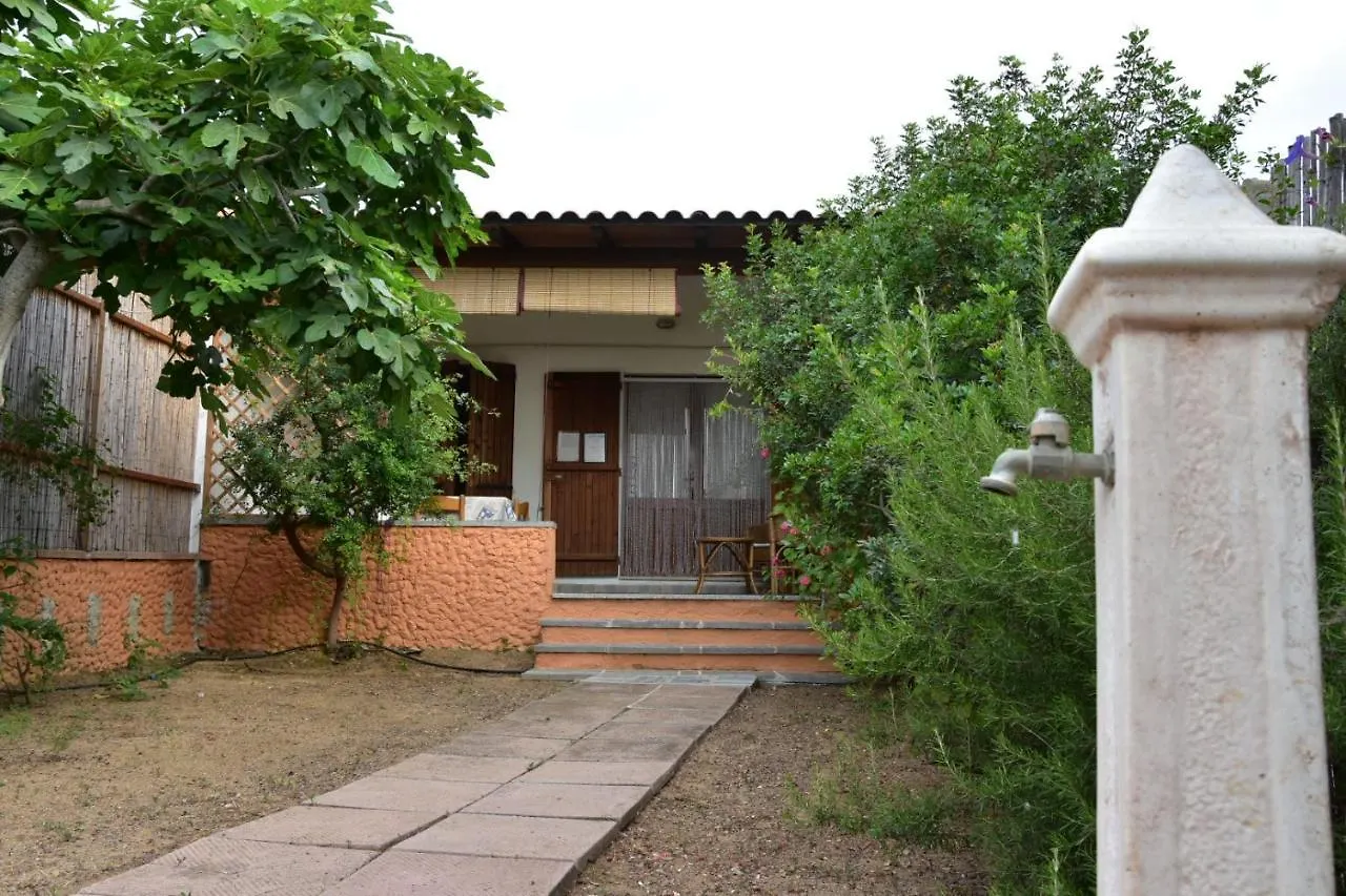 Casa Flora E Casa Aurora Villa Tertenìa 0*,