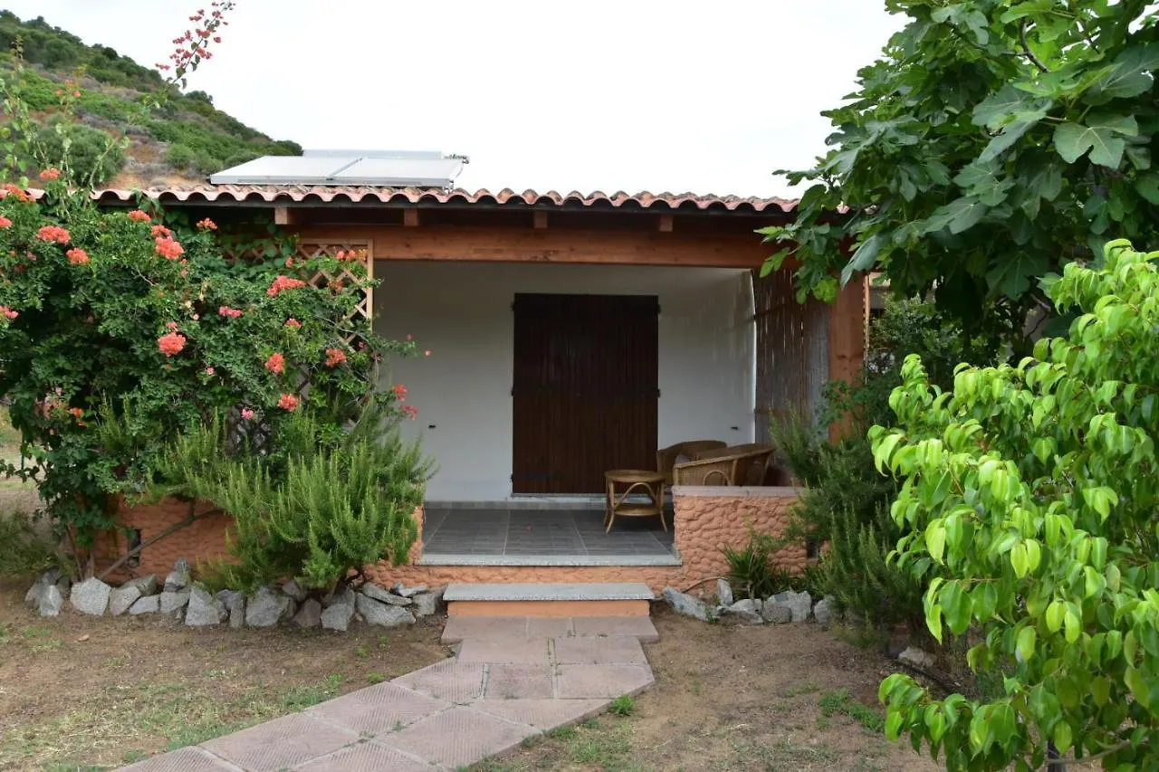 Casa Flora E Casa Aurora Villa Tertenìa Feriehus