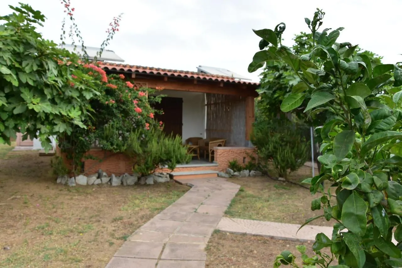 Casa Flora E Casa Aurora Villa Tertenìa 0*,