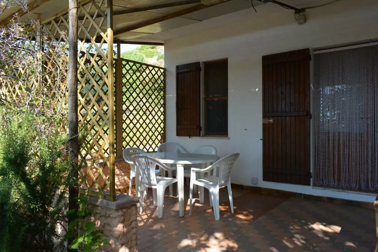 Casa Flora E Casa Aurora Villa Tertenìa 0*,