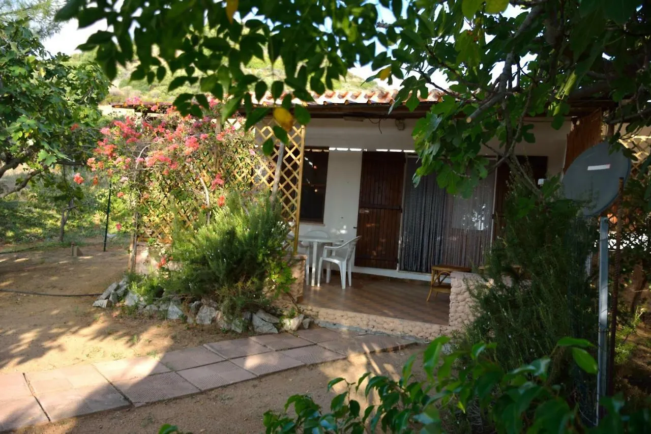 Casa Flora E Casa Aurora의 연락처
